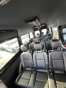 2024 Mercedes-Benz Sprinter 2500 - Photo 18 - Miami, FL 33147