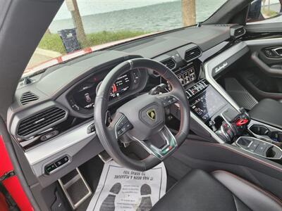 2020 Lamborghini Urus   - Photo 2 - Miami, FL 33147