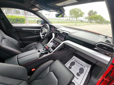 2020 Lamborghini Urus   - Photo 11 - Miami, FL 33147