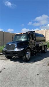 2013 Interational 4300   - Photo 13 - Miami, FL 33147