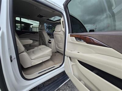 2016 Cadillac Escalade ESV Premium Collection   - Photo 22 - Miami, FL 33147