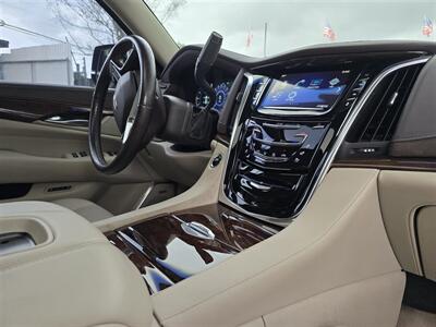 2016 Cadillac Escalade ESV Premium Collection   - Photo 28 - Miami, FL 33147