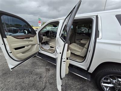 2016 Cadillac Escalade ESV Premium Collection   - Photo 19 - Miami, FL 33147