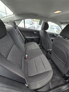 2020 Kia Rio LX Plus   - Photo 15 - Miami, FL 33147