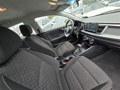 2020 Kia Rio LX Plus   - Photo 16 - Miami, FL 33147