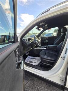 2021 Mercedes-Benz GLB GLB 250   - Photo 16 - Miami, FL 33147