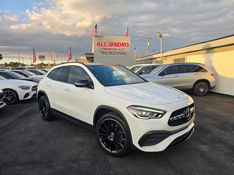 2022 Mercedes-Benz GLA GLA 250   - Photo 1 - Miami, FL 33147