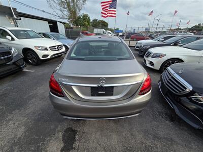 2019 Mercedes-Benz C 300   - Photo 18 - Miami, FL 33147