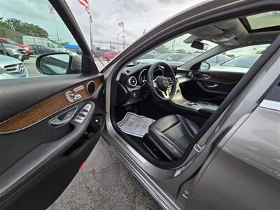 2019 Mercedes-Benz C 300   - Photo 13 - Miami, FL 33147