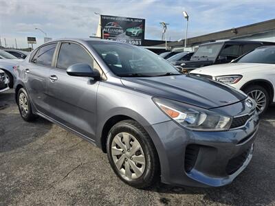 2019 Kia Rio S   - Photo 6 - Miami, FL 33147