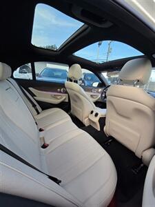 2022 Mercedes-Benz E 350   - Photo 18 - Miami, FL 33147