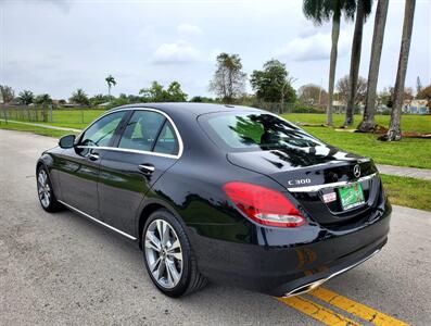 2017 Mercedes-Benz C 300 Luxury   - Photo 7 - Miami, FL 33147