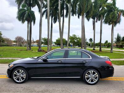 2017 Mercedes-Benz C 300 Luxury   - Photo 8 - Miami, FL 33147