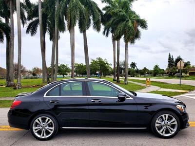 2017 Mercedes-Benz C 300 Luxury   - Photo 5 - Miami, FL 33147