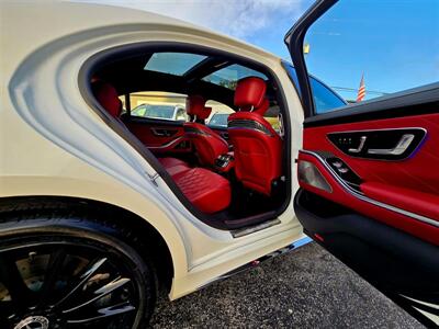 2022 Mercedes-Benz S 500 4MATIC   - Photo 10 - Miami, FL 33147