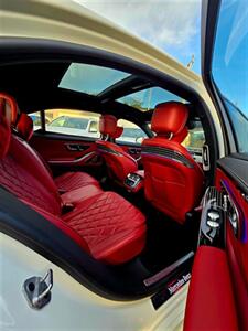 2022 Mercedes-Benz S 500 4MATIC   - Photo 12 - Miami, FL 33147