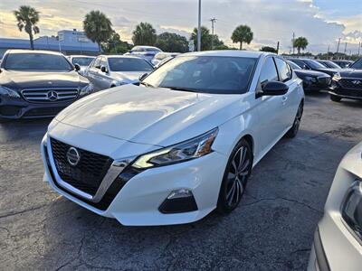 2020 Nissan Altima 2.5 SR   - Photo 11 - Miami, FL 33147