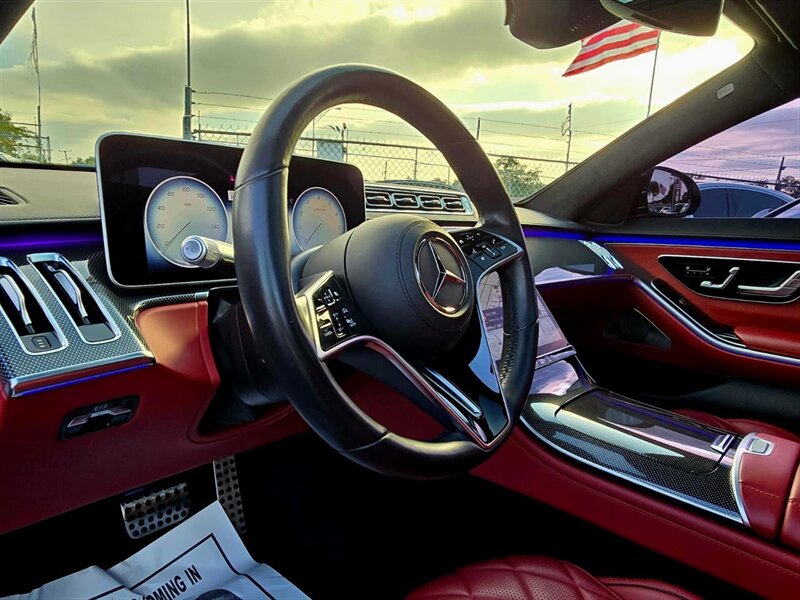 2023 Mercedes-Benz S 580 4MATIC   - Photo 1 - Miami, FL 33147