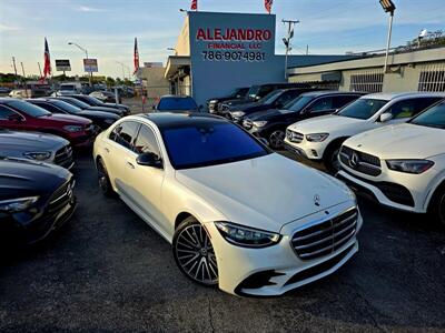 2023 Mercedes-Benz S 580 4MATIC   - Photo 4 - Miami, FL 33147