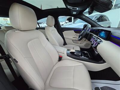 2022 Mercedes-Benz CLA CLA 250   - Photo 8 - Miami, FL 33147