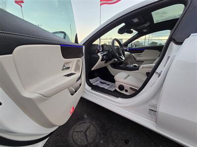 2022 Mercedes-Benz CLA CLA 250   - Photo 16 - Miami, FL 33147
