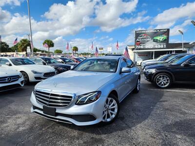 2019 Mercedes-Benz E 300   - Photo 1 - Miami, FL 33147