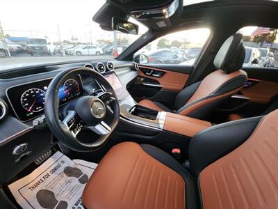 2023 Mercedes-Benz GLC GLC 300   - Photo 2 - Miami, FL 33147