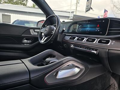 2020 Mercedes-Benz GLE 350 4MATIC   - Photo 26 - Miami, FL 33147