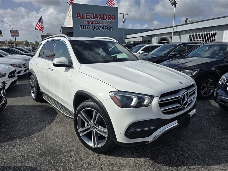 2020 Mercedes-Benz GLE 350 4MATIC - Photo 1 - Miami, FL 33147