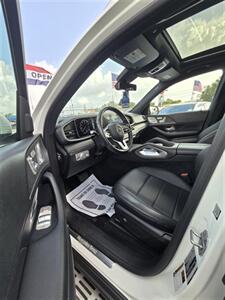 2020 Mercedes-Benz GLE 350 4MATIC   - Photo 12 - Miami, FL 33147