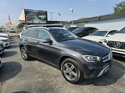 2022 Mercedes-Benz GLC GLC 300 - Photo 1 - Miami, FL 33147