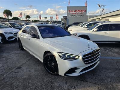 2022 Mercedes-Benz S 580 4MATIC - Photo 2 - Miami, FL 33147