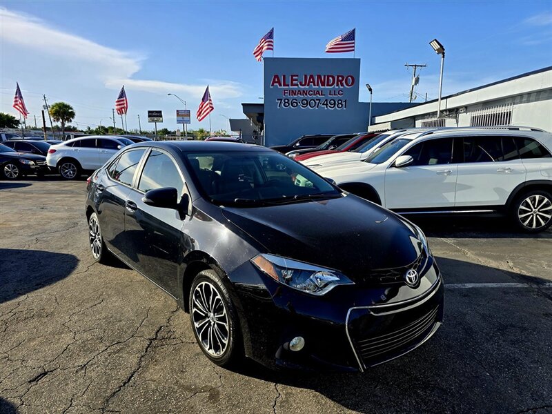 2015 Toyota Corolla S Plus  