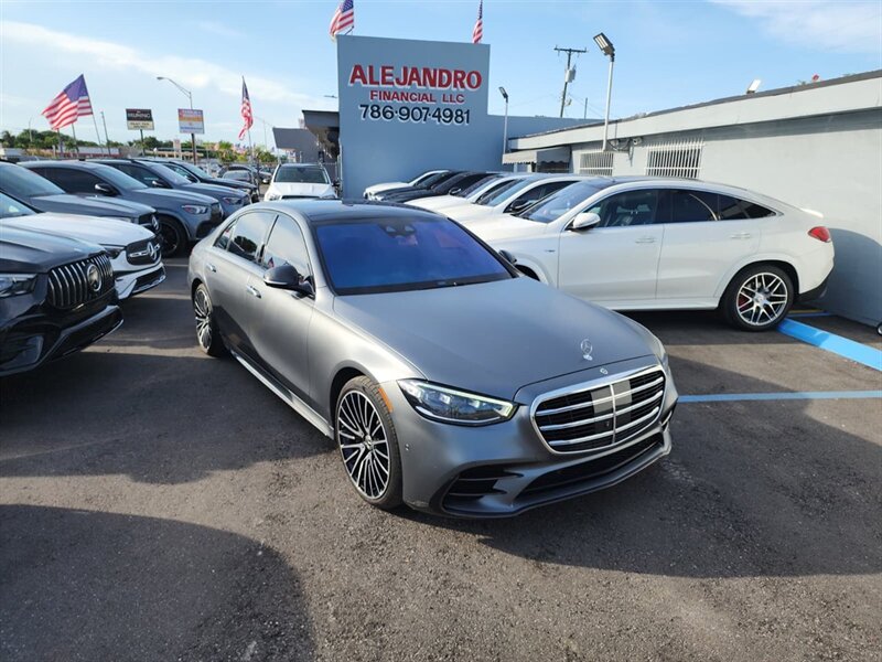 2023 Mercedes-Benz S 580 4MATIC   - Photo 1 - Miami, FL 33147