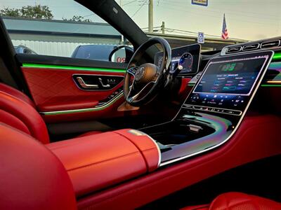 2022 Mercedes-Benz S 580 4MATIC   - Photo 14 - Miami, FL 33147