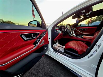 2022 Mercedes-Benz S 580 4MATIC   - Photo 6 - Miami, FL 33147