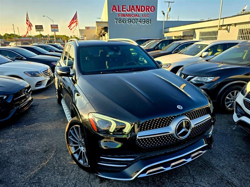 2022 Mercedes-Benz GLE 350   - Photo 1 - Miami, FL 33147
