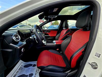 2022 Mercedes-Benz C 300   - Photo 2 - Miami, FL 33147