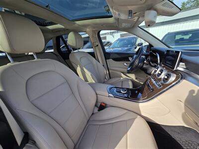 2019 Mercedes-Benz GLC GLC 300 4MATIC   - Photo 22 - Miami, FL 33147