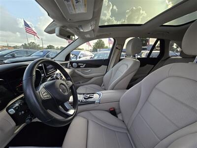 2019 Mercedes-Benz GLC GLC 300 4MATIC   - Photo 2 - Miami, FL 33147