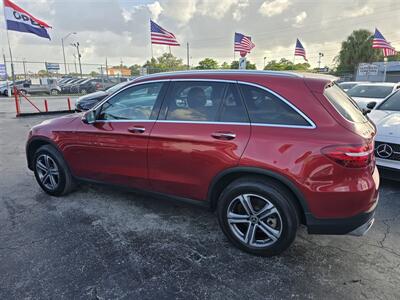 2019 Mercedes-Benz GLC GLC 300 4MATIC   - Photo 9 - Miami, FL 33147