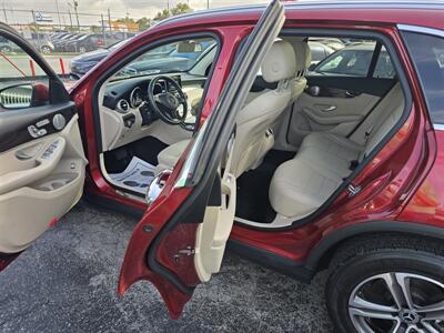 2019 Mercedes-Benz GLC GLC 300 4MATIC   - Photo 19 - Miami, FL 33147
