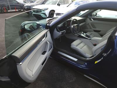 2022 Porsche 911 Targa 4S   - Photo 11 - Miami, FL 33147