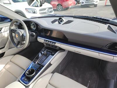 2022 Porsche 911 Targa 4S   - Photo 30 - Miami, FL 33147