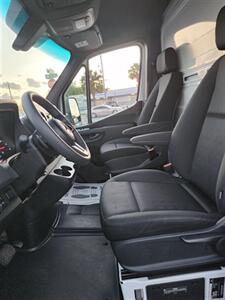 2022 Mercedes-Benz Sprinter 3500XD   - Photo 2 - Miami, FL 33147
