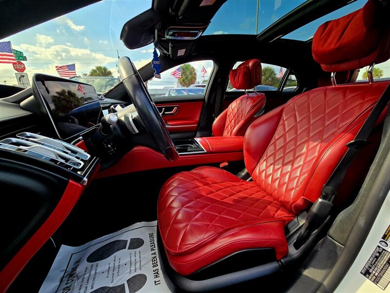 2022 Mercedes-Benz S 580 4MATIC   - Photo 1 - Miami, FL 33147