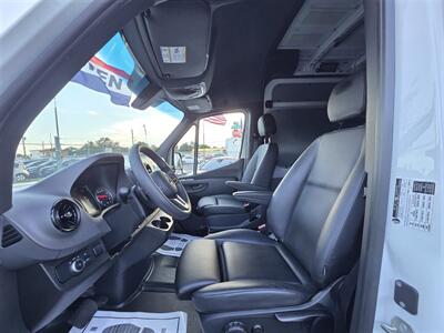 2024 Mercedes-Benz Sprinter 2500   - Photo 23 - Miami, FL 33147