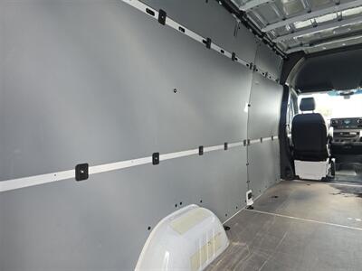 2024 Mercedes-Benz Sprinter 2500   - Photo 10 - Miami, FL 33147