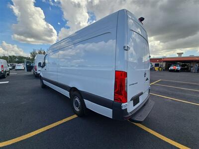 2024 Mercedes-Benz Sprinter 2500   - Photo 3 - Miami, FL 33147