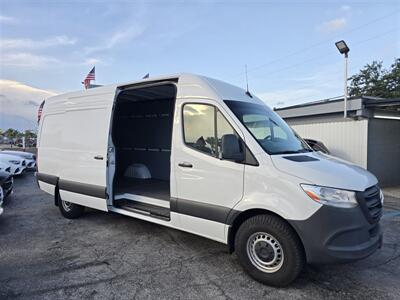 2024 Mercedes-Benz Sprinter 2500   - Photo 14 - Miami, FL 33147